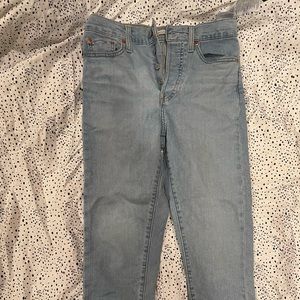 Levi’s wedgie skinny jeans